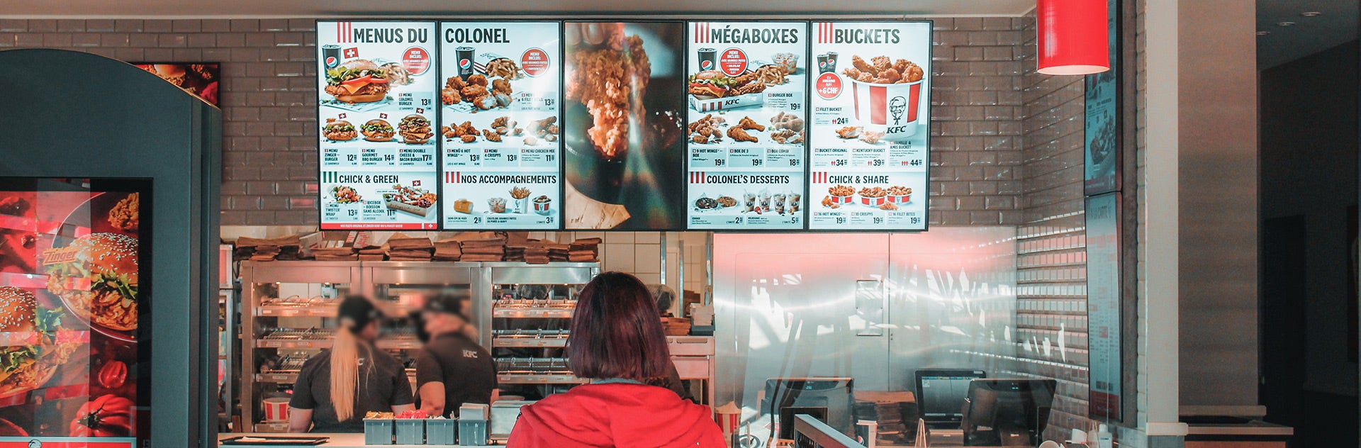 Digital Signage Menu Board bei KFC Kentucky Fried Chicken